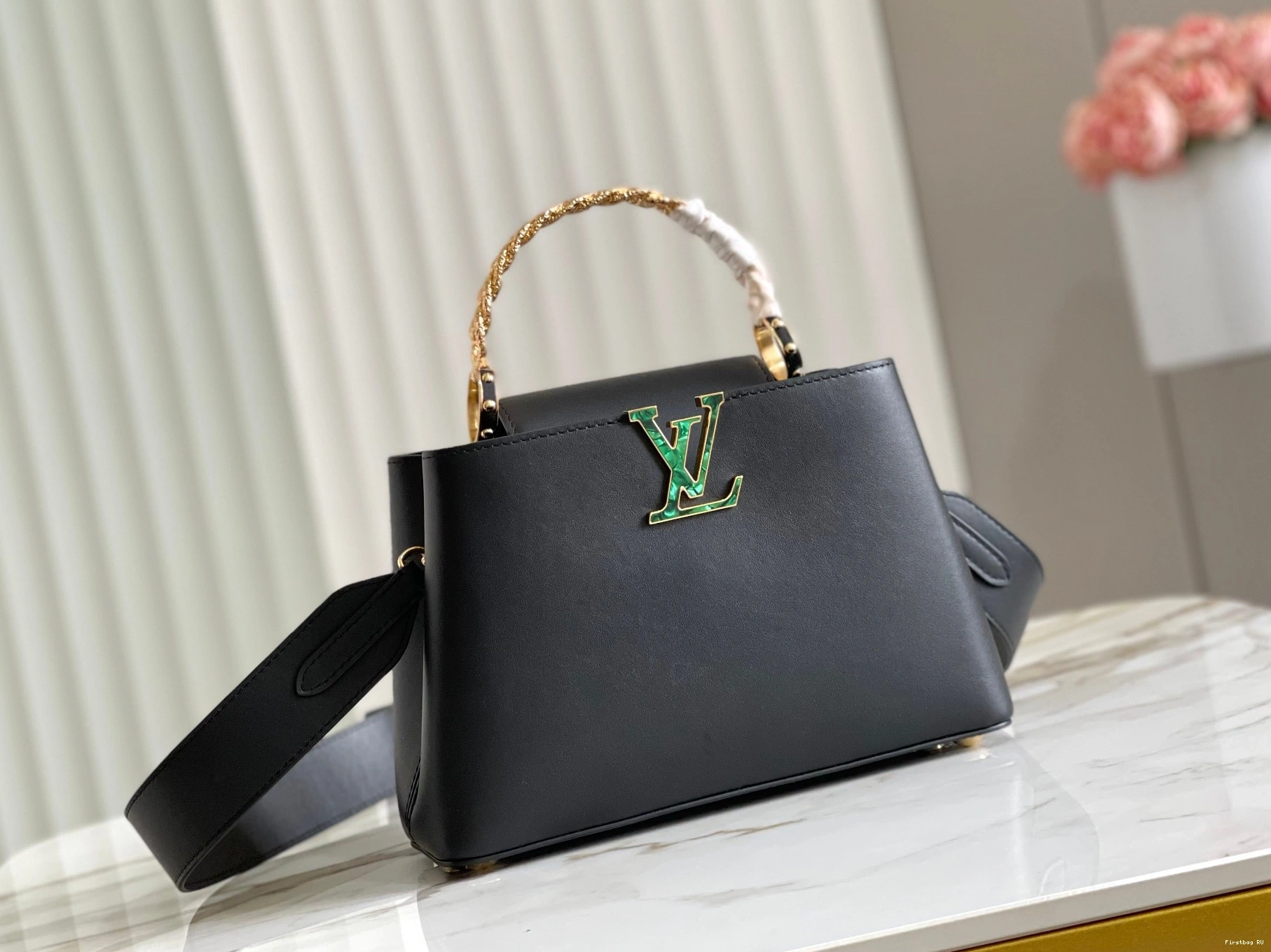 First bags ru VUITTON CAPUCINES BB LOUIS 0814